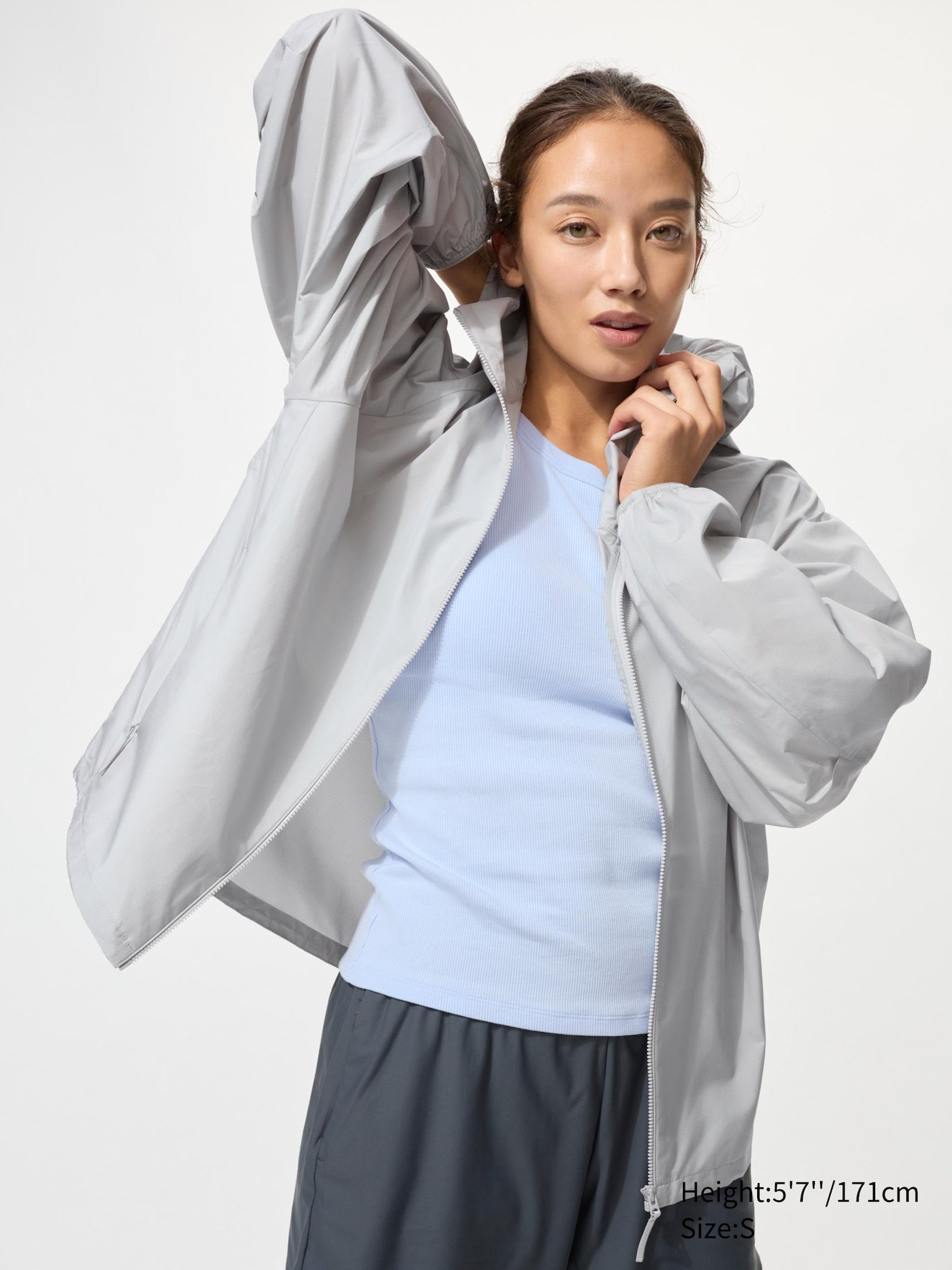 02 LIGHT GRAY