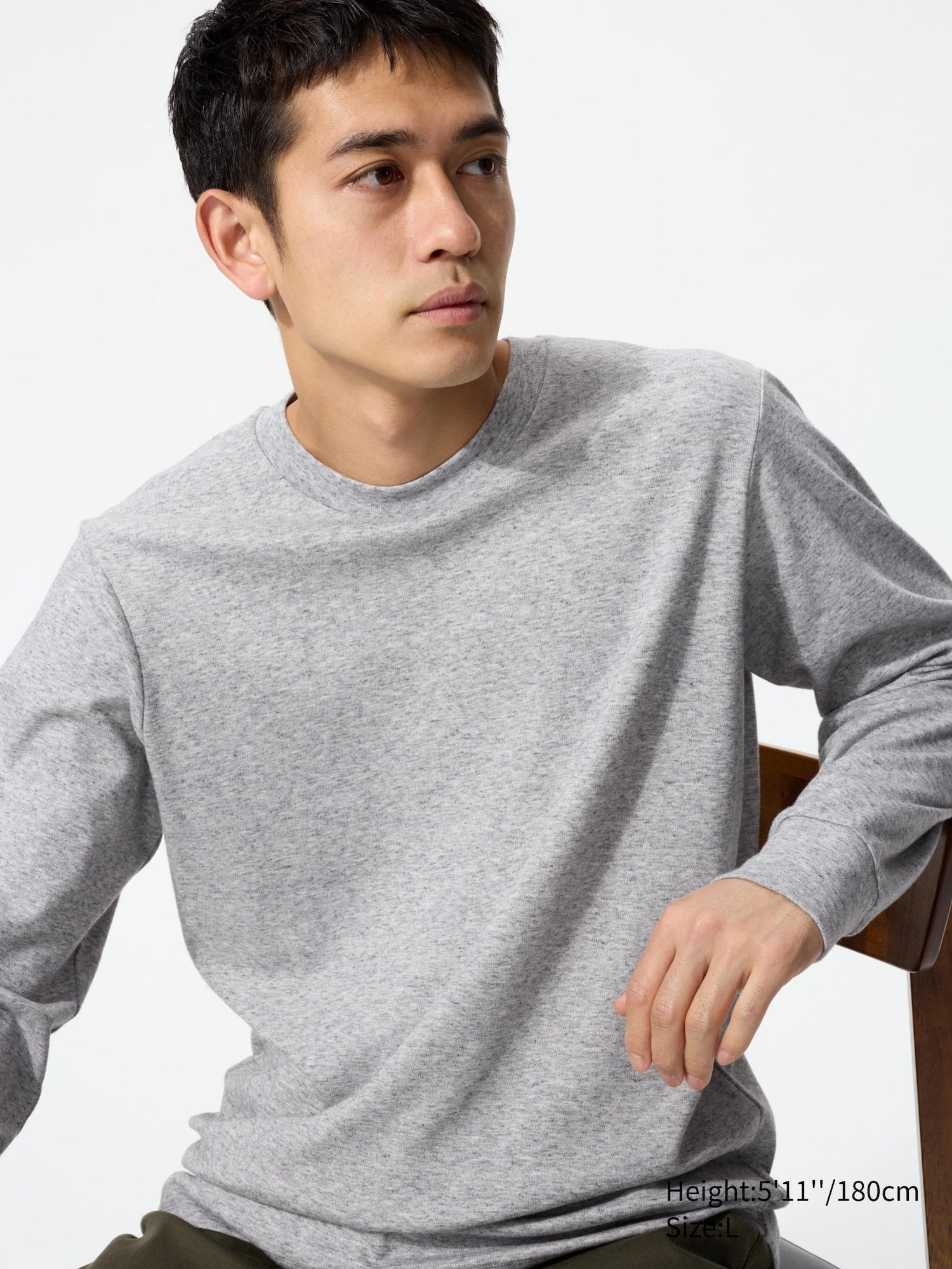 04 GRAY