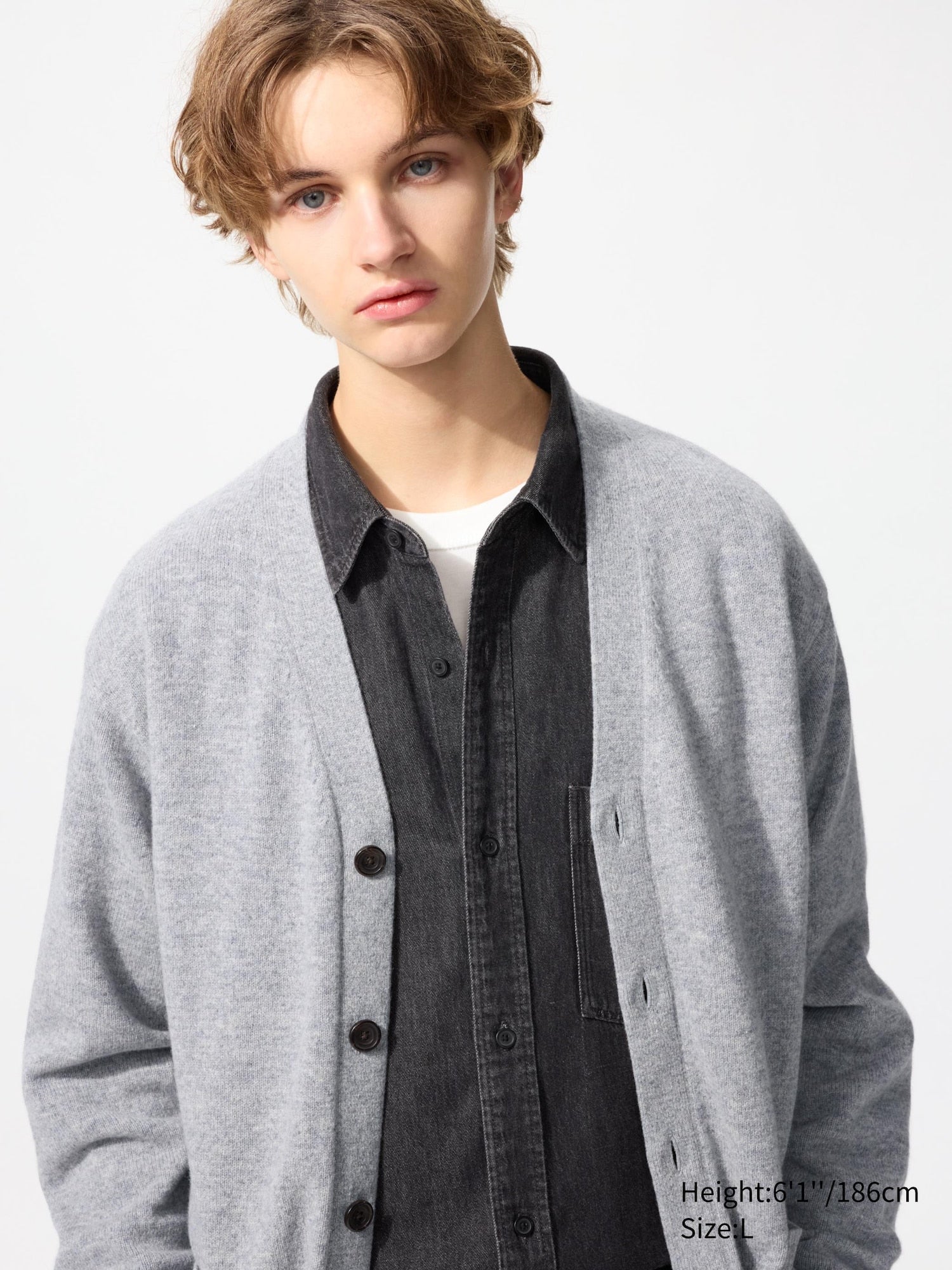 04 GRAY