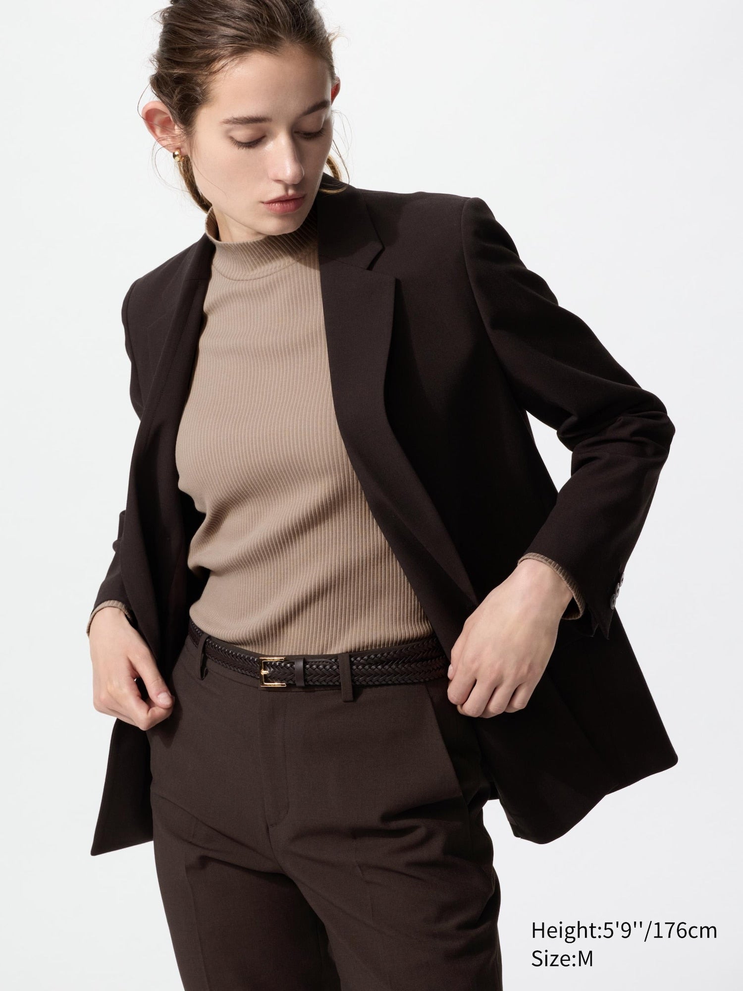 32 BEIGE