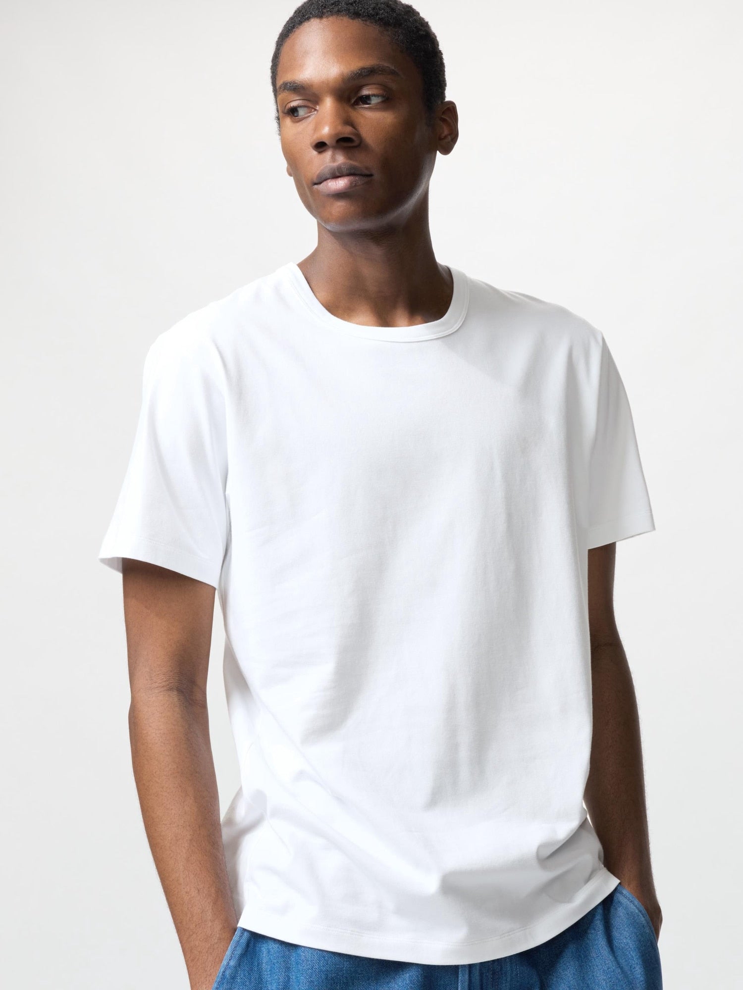 00 WHITE