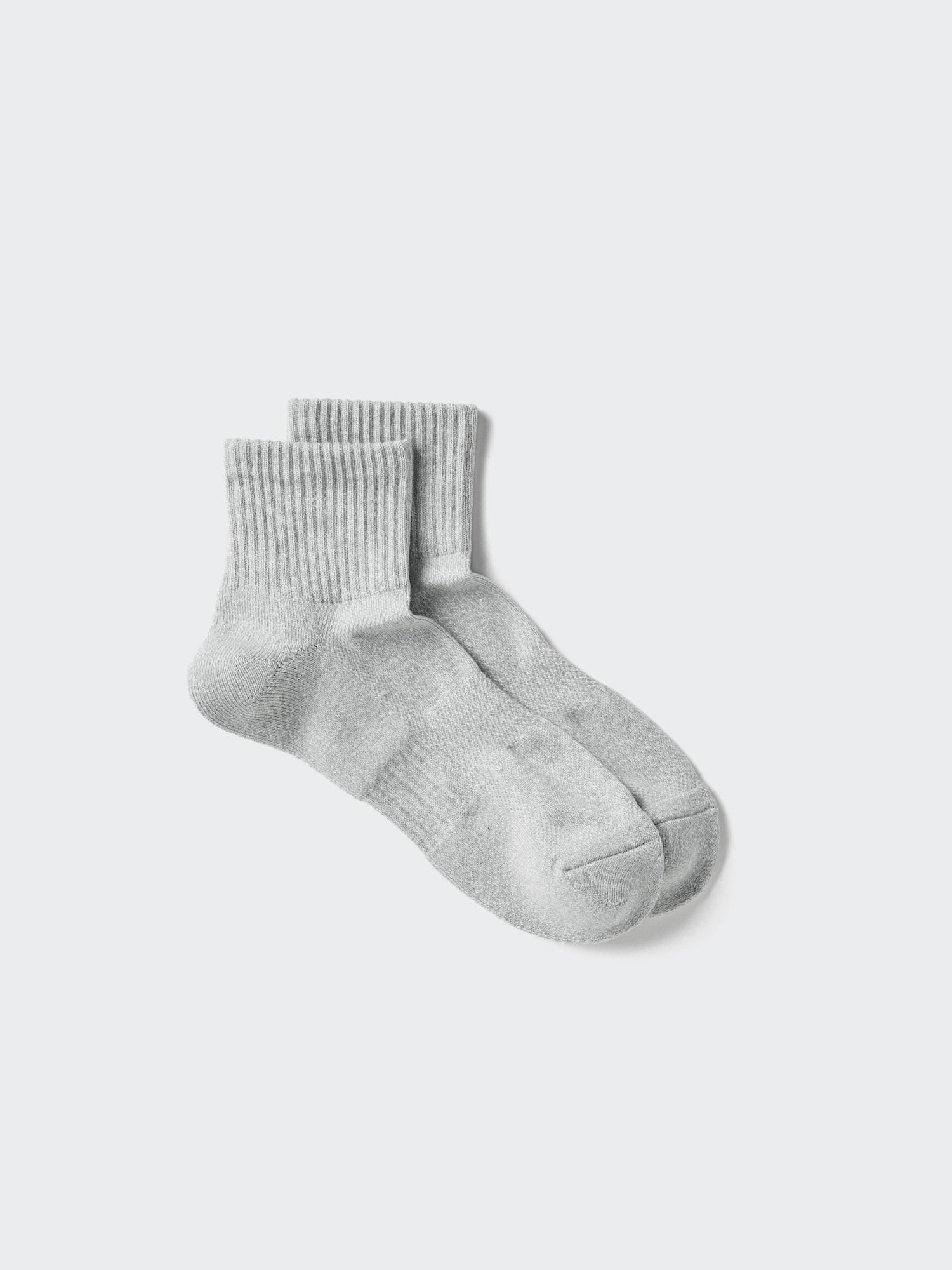 03 GRAY