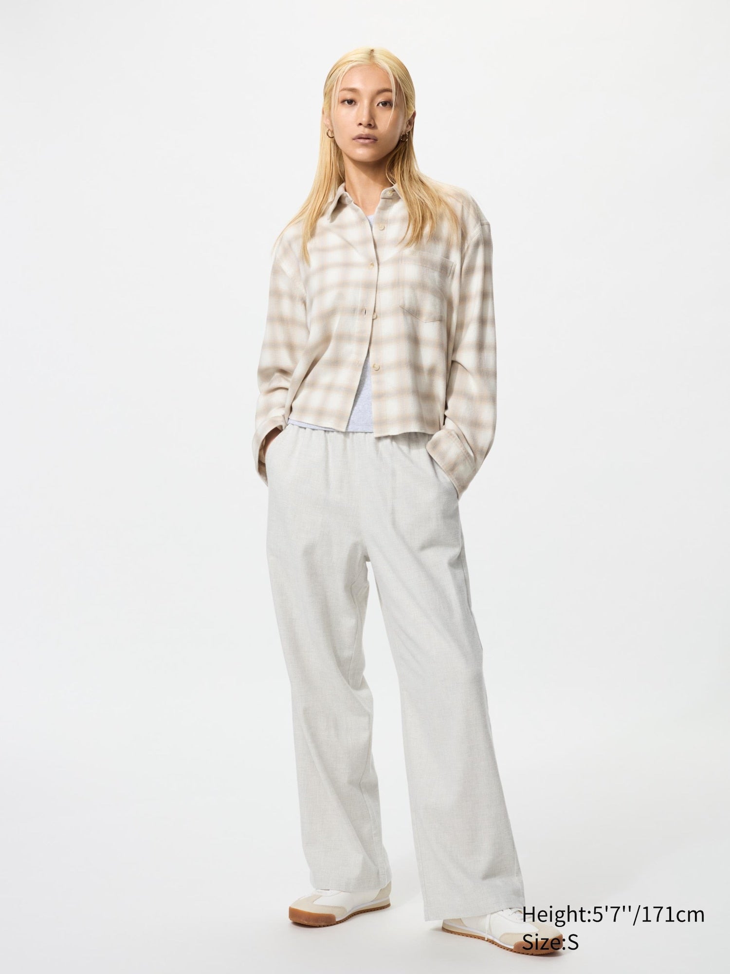 02 LIGHT GRAY