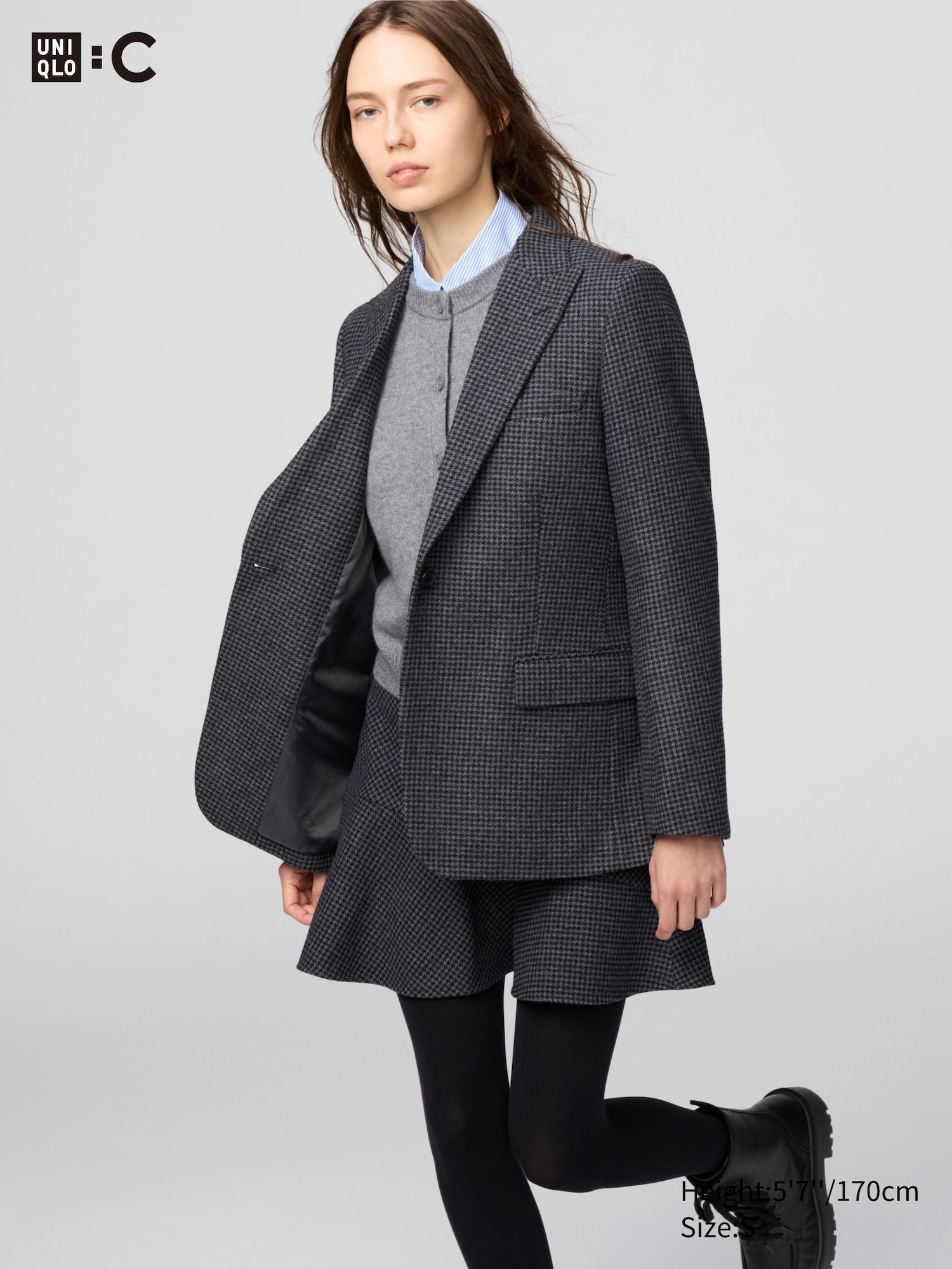 07 GRAY